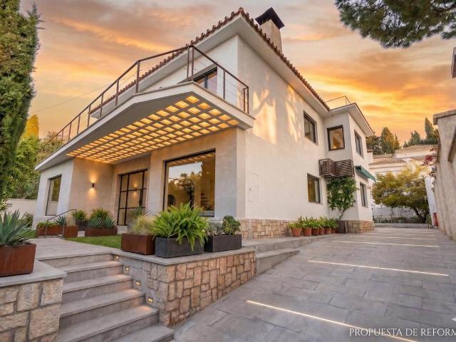 Casa chalet en Venta en Pedregalejo Morlaco
