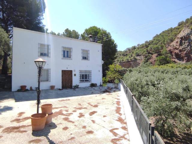 Casa chalet en Venta en Pegalajar