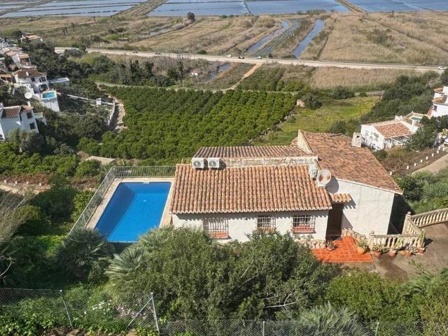 Casa chalet en Venta en Pego