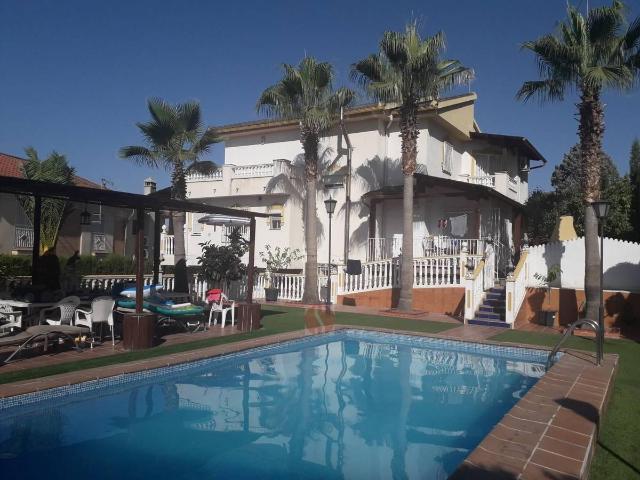 Casa chalet en Venta en Peligros