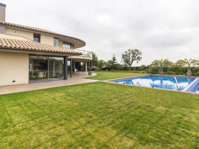 Casa chalet en Venta en Peralada
