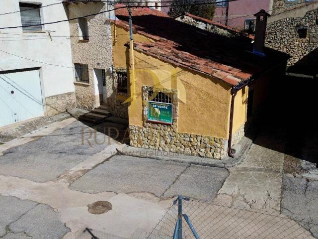 Casa chalet en Venta en Peralejos de las Truchas
