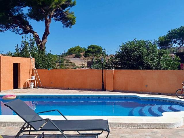 Casa chalet en Venta en Perín