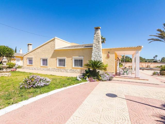 Casa chalet en Venta en Perleta Maitino
