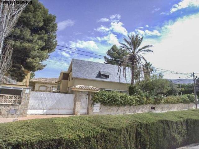Casa chalet en Venta en Petrer