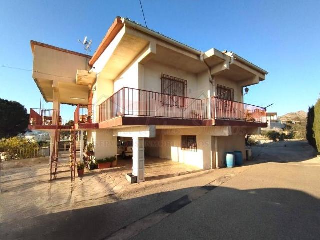 Casa chalet en Venta en Petrer