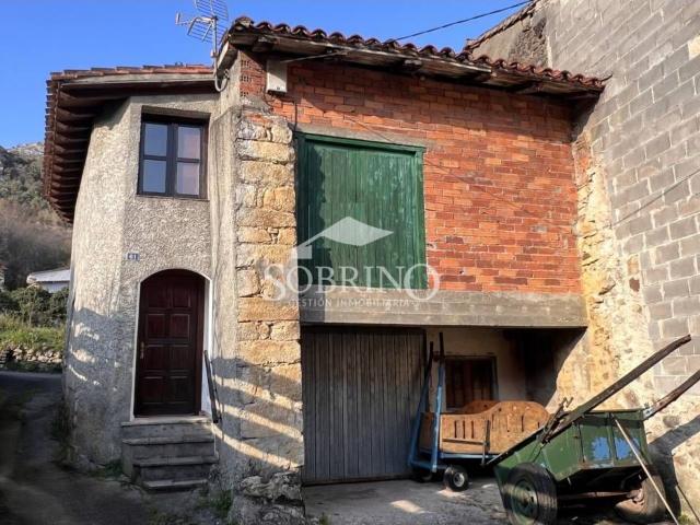 Casa chalet en Venta en Peñamellera Baja