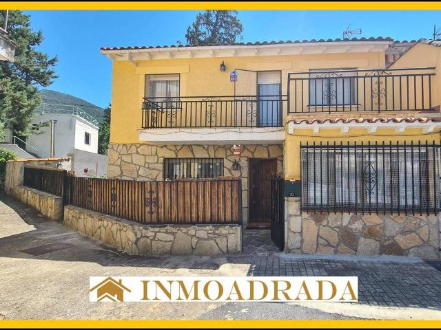 Casa chalet en Venta en Piedralaves