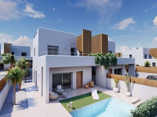 Casa chalet en Venta en Pilar de la Horadada ciudad