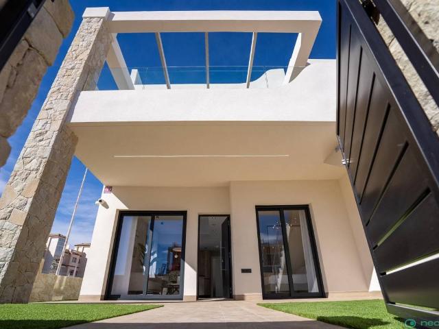 Casa chalet en Venta en Pilar de la Horadada ciudad