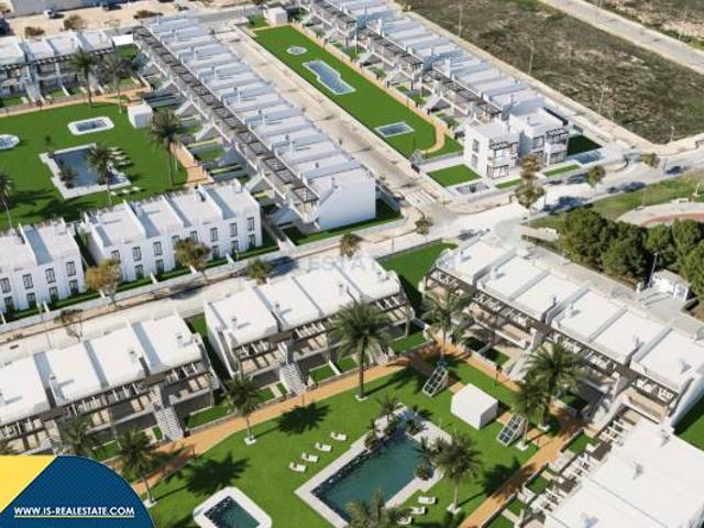 Casa chalet en Venta en Pilar de la Horadada ciudad
