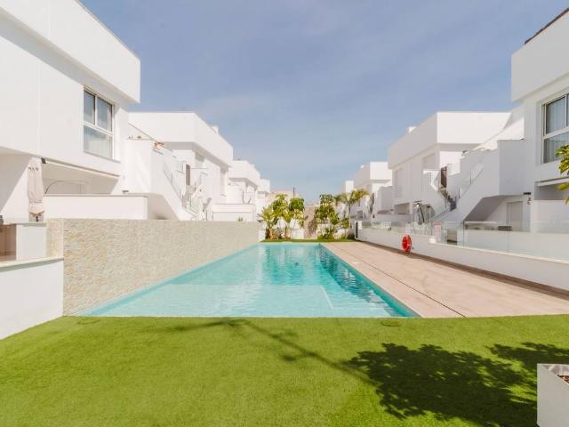 Casa chalet en Venta en Pilar de la Horadada ciudad