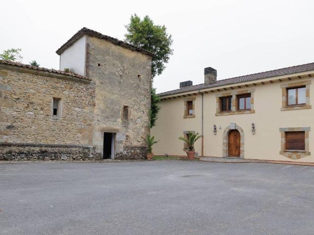 Casa chalet en Venta en Piloña