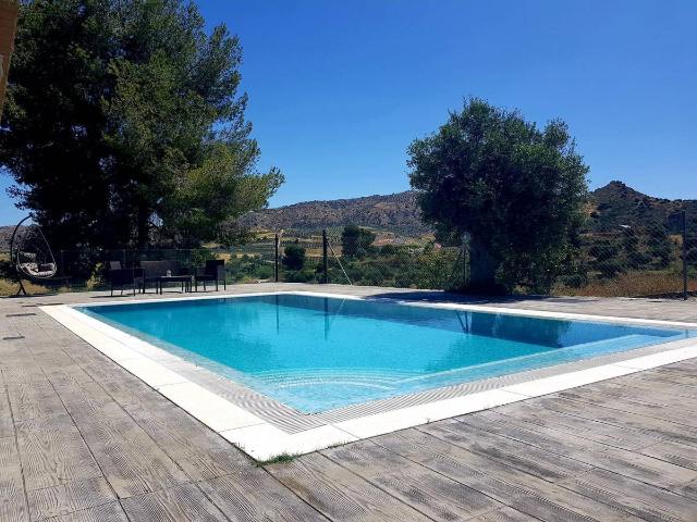 Casa chalet en Venta en Pizarra
