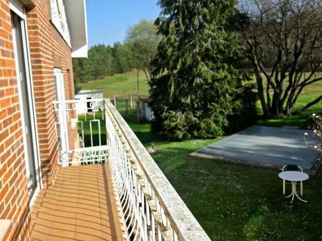 Casa chalet en Venta en Pomar de Valdivia