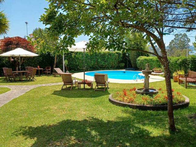 Casa chalet en Venta en Pontedeume