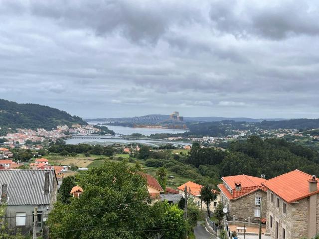 Casa chalet en Venta en Pontedeume