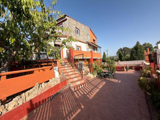 Casa chalet en Venta en Pontons