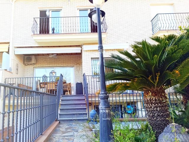 Casa chalet en Venta en Poblenou