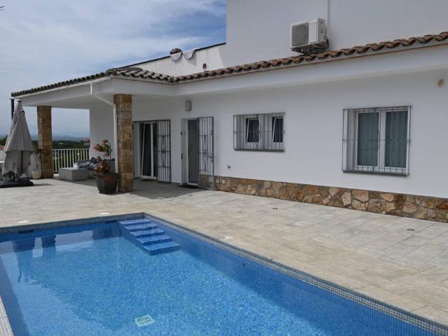Casa chalet en Venta en Port La Cota Puig Sec