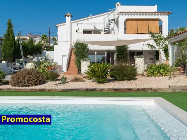 Casa chalet en Venta en Port La Cota Puig Sec