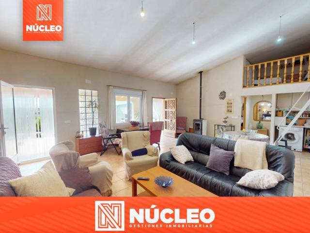 Casa chalet en Venta en Pozohondo