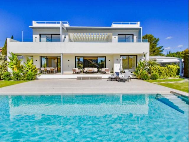 Casa chalet en Venta en Playa Bajadilla Puertos