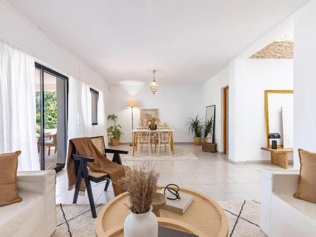 Casa chalet en Venta en Playa Ben Afeli