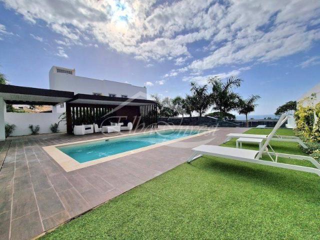 Casa chalet en Venta en Playa Fañabé Alto