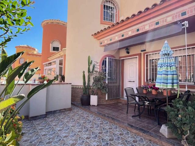 Casa chalet en Venta en Playa Flamenca