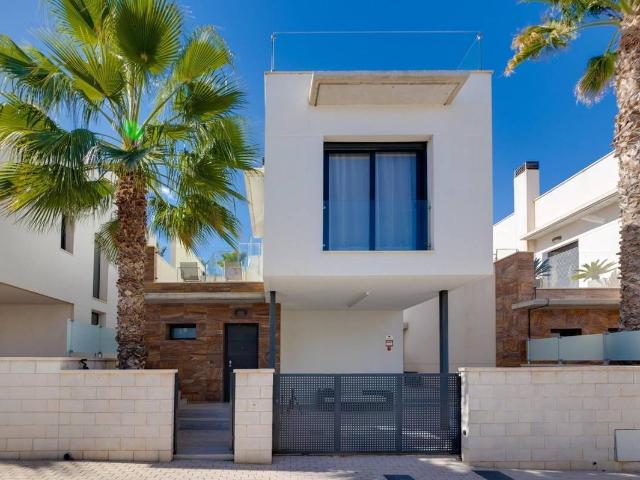 Casa chalet en Venta en Playa Flamenca