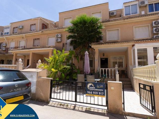 Casa chalet en Venta en Playa Flamenca