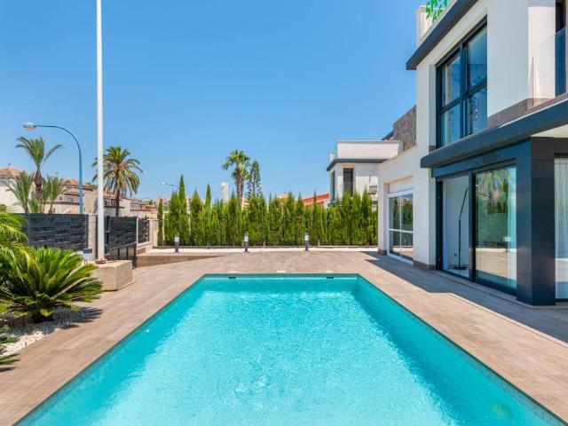 Casa chalet en Venta en Playa Honda Playa Paraíso