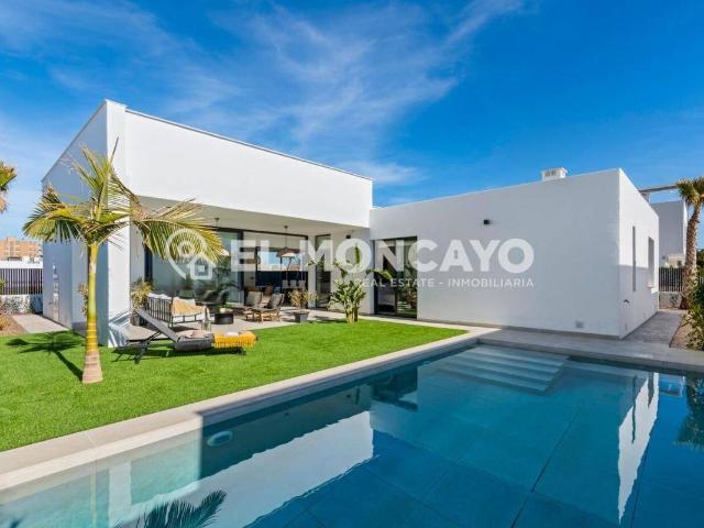 Casa chalet en Venta en Playa Honda Playa Paraíso