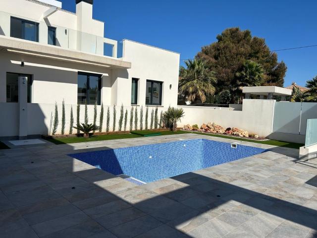 Casa chalet en Venta en Playa Muchavista