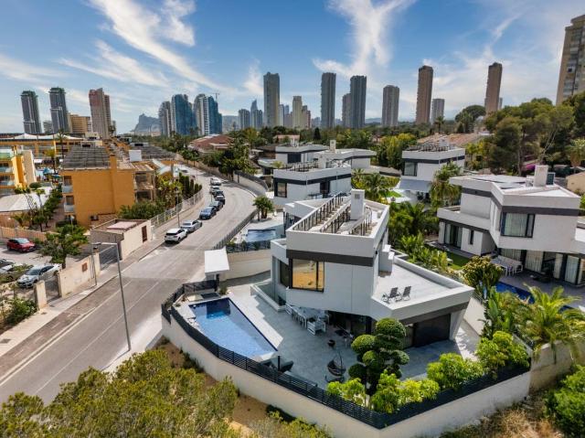 Casa chalet en Venta en Playa Poniente