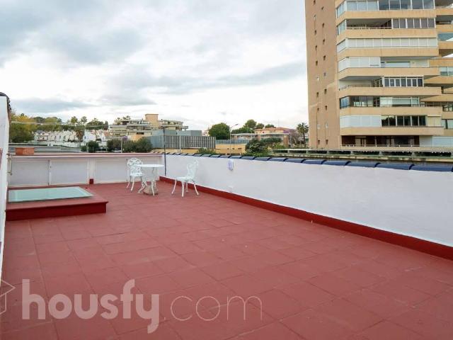 Casa chalet en Venta en Playamar Benyamina