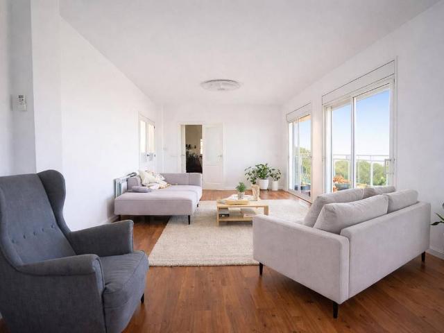Casa chalet en Venta en Pla de Maset Cap de Salou