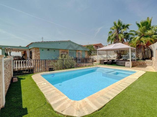Casa chalet en Venta en Pla dels Aljubs