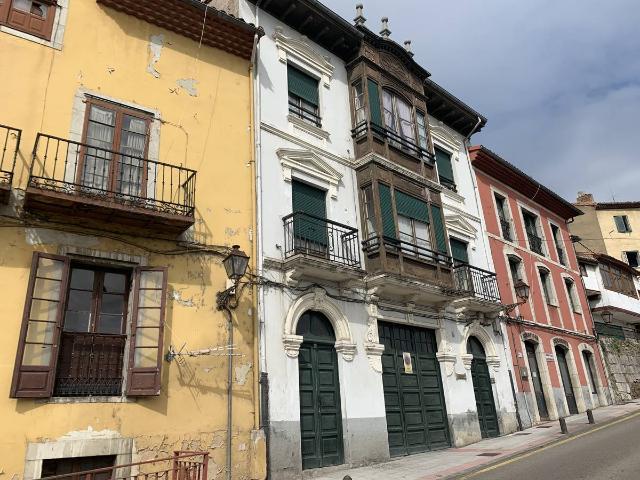 Casa chalet en Venta en Pravia