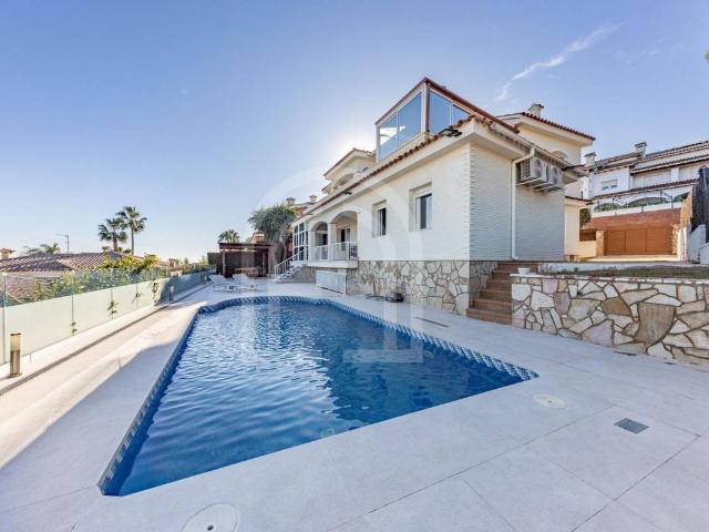 Casa chalet en Venta en Premià de Dalt