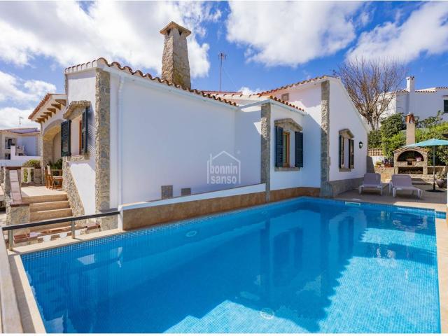 Casa chalet en Venta en Punta Grossa