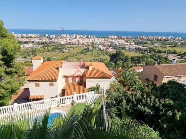Casa chalet en Venta en Pueblo