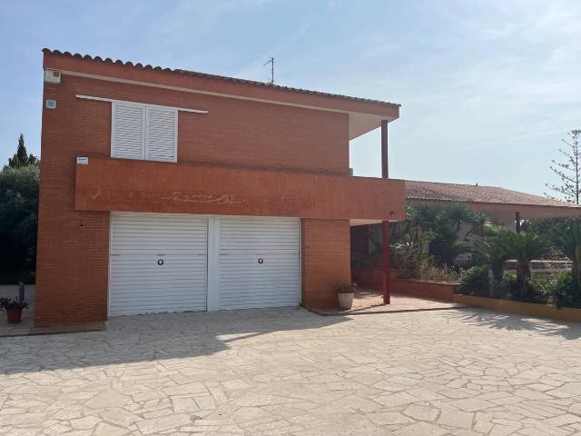 Casa chalet en Venta en Pueblo