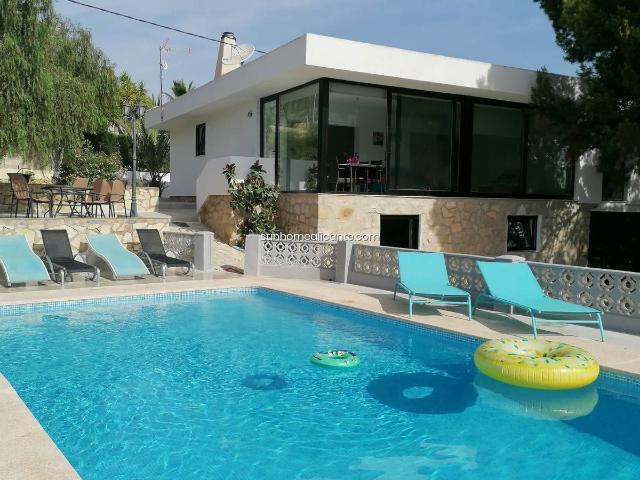 Casa chalet en Venta en Pueblo Acantilado Lanuza