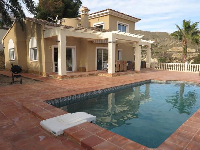 Casa chalet en Venta en Pueblo Acantilado Lanuza