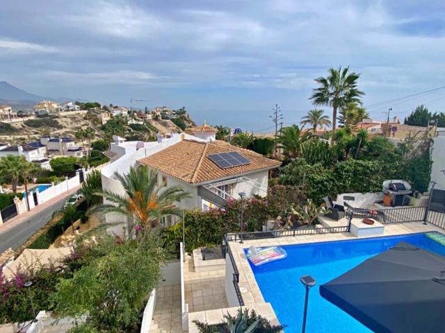Casa chalet en Venta en Pueblo Acantilado Lanuza
