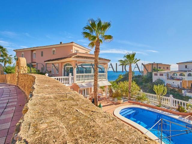 Casa chalet en Venta en Pueblo Español Coveta Fumá