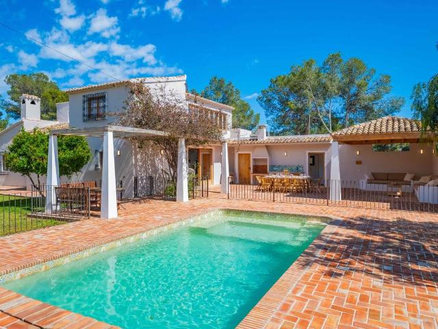 Casa chalet en Venta en Pueblo Urbanizaciones