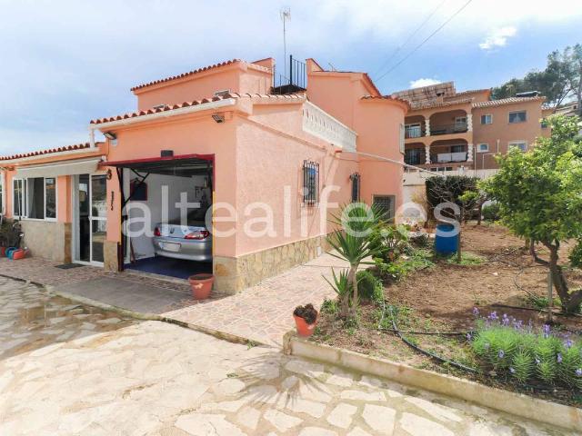 Casa chalet en Venta en Pueblo Urbanizaciones